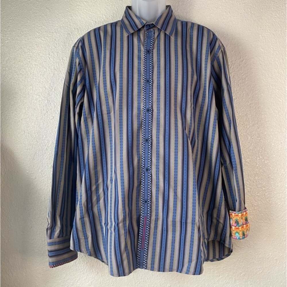 ROBERT GRAHAM long sleeve embroidered turn cuff‎ button down shirt